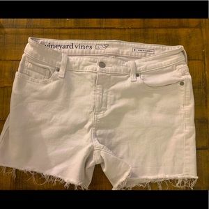 Vineyard Vines White Jean shorts